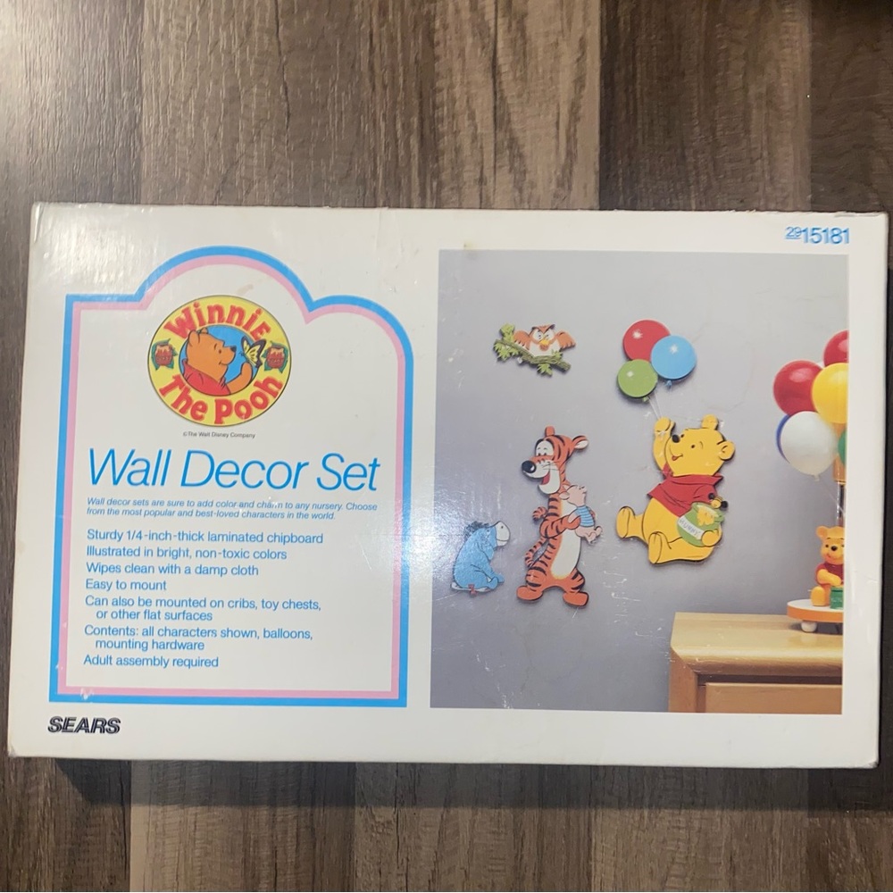 The Winnie Pooh wall decor set